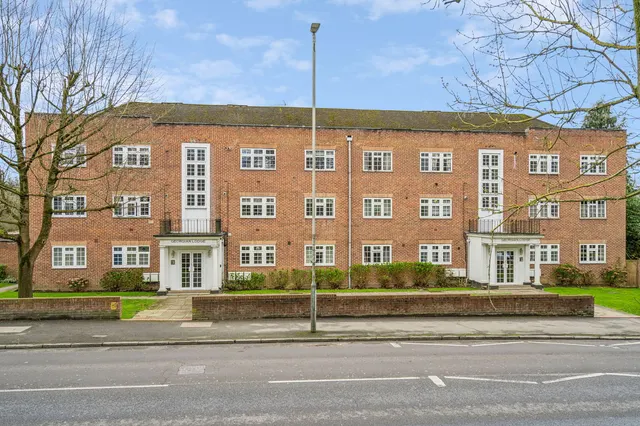 Georgian Lodge, Pinner, HA5, photo 1