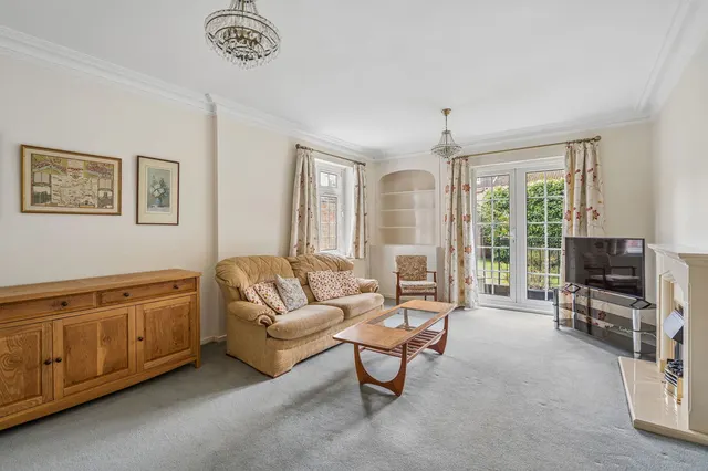 Georgian Lodge, Pinner, HA5, photo 2