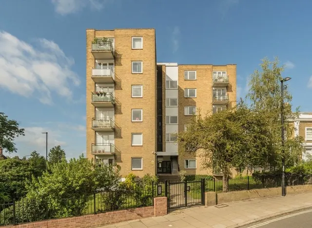 Dartmouth Park Hill, Dartmouth Park, NW5, photo 1