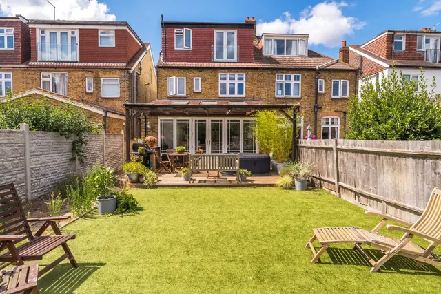 Photo 3 — Poplar Road, Wimbledon, London, SW19