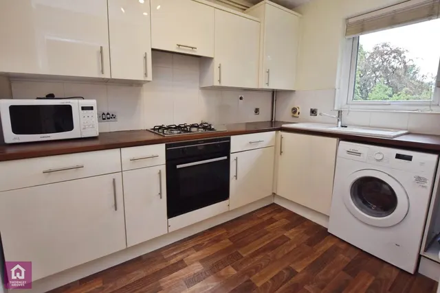 Brooklands Road, Sale, M33, photo 3