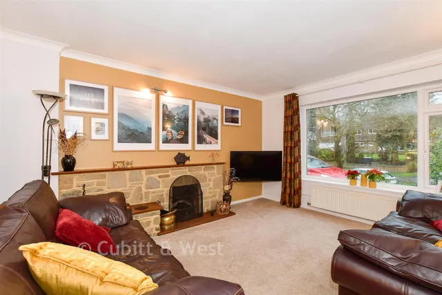 Horsham Road, Rusper, RH12, photo 3