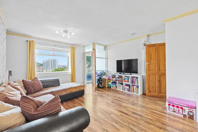 Photo 3 — Pleasant View Terrace, Swansea, SA1 6YQ