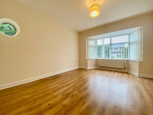 Green Drive, Lostock Hall, PR5, photo 3