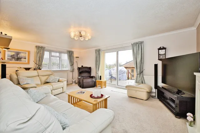 Photo 3 — Park View, Crewkerne