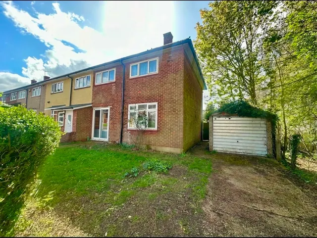 Wickford Drive, Harold HIl, photo 1