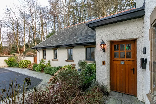 Applethwaite Hall, Windermere, LA23, photo 3