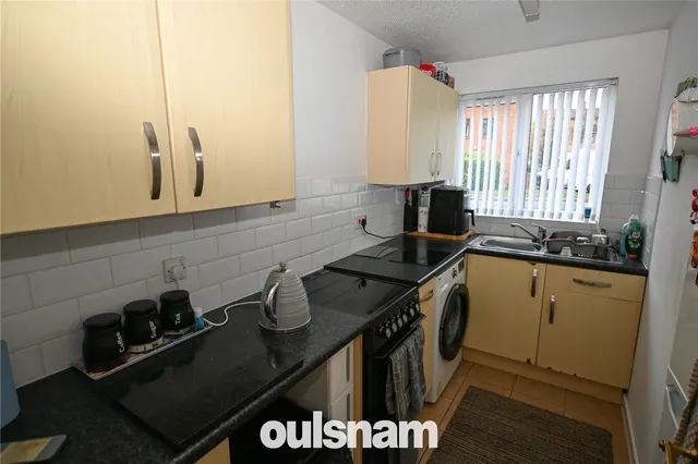 Photo 3 — Rednal Mill Drive, Rednal, Birmingham, B45 8XZ