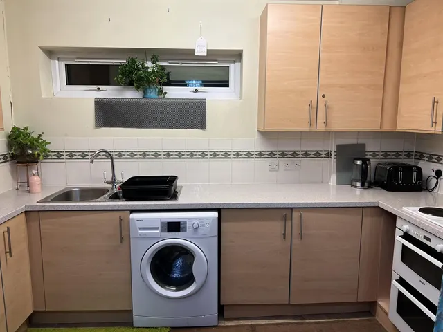 Kenavon Drive, Reading, RG1, photo 3