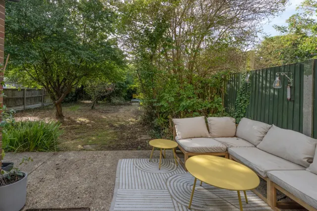 Teynham Road, Whitstable, photo 2