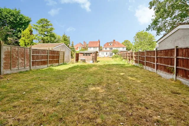 Dudley Walk, Goldthorn, WV4, photo 2