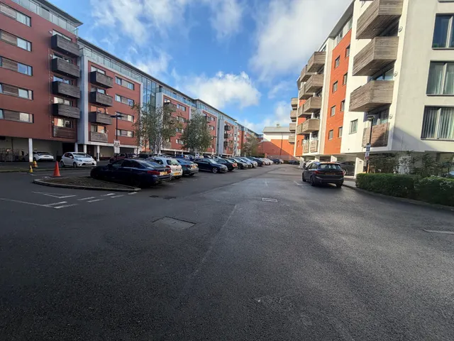 Skyline Apartments, Granville Sreet, B1, photo 2