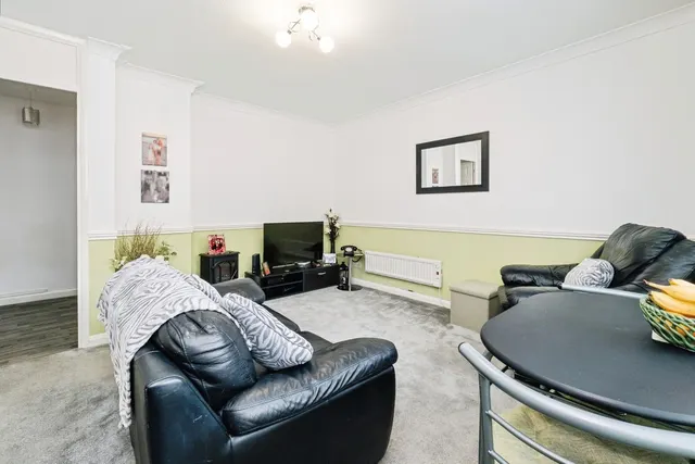 Photo 3 — Tyssen Place, South Ockendon, Essex, RM15