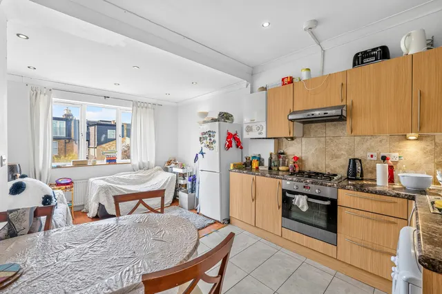 Montana Road, London, SW17, photo 1