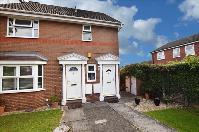 Belfry Court, Wakefield, WF1, photo 1