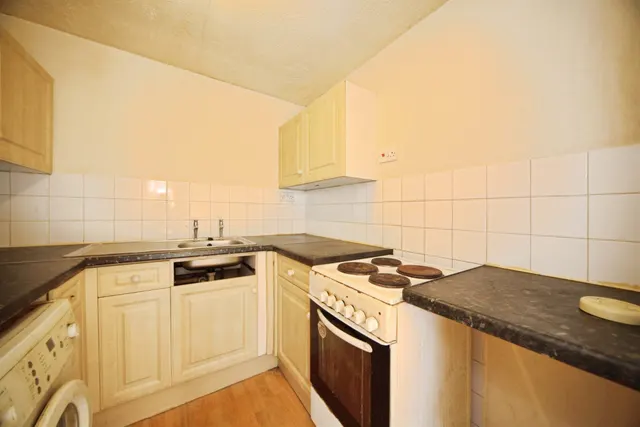 Crescent Road, Luton, LU2, photo 3