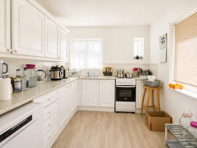 Goodwin Road, Ramsgate, CT11, photo 2