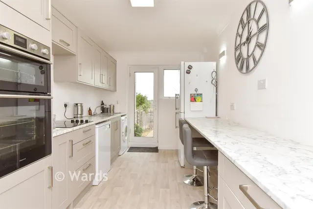 Clive Road, Sittingbourne, ME10, photo 2