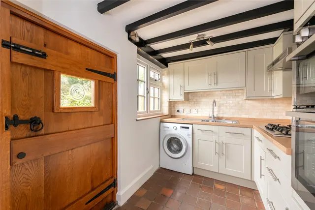 London Road, Loughton, MK5, photo 3
