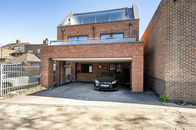 Crofton Road, Locksbottom, BR6, photo 1
