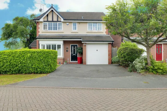 Fourways, Weston, photo 1