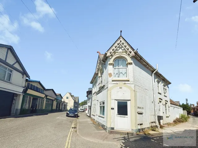 Ringwood, BH24, photo 1
