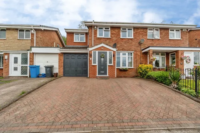 Gratley Croft, Huntington, Cannock, WS12, photo 1