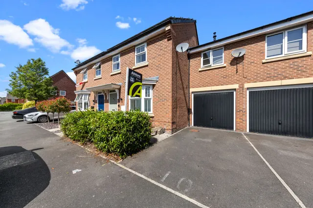 Photo 2 — Nashville Drive, Great Sankey, Warrington, Warrington, WA5 8DZ