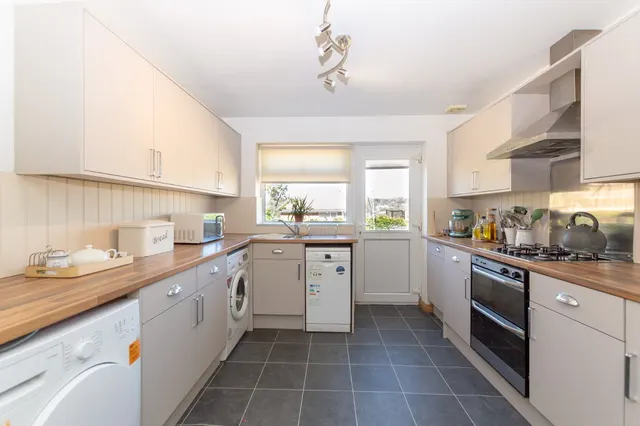 Tal Y Fan, Glan Conwy, LL28, photo 3