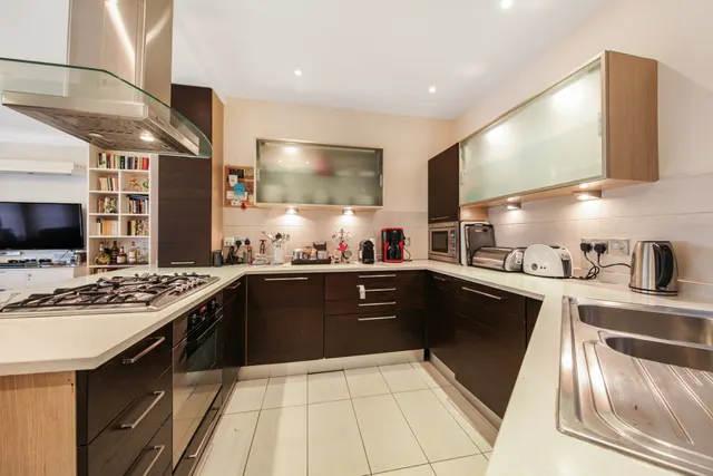 Grove End Road, London, NW8, photo 2