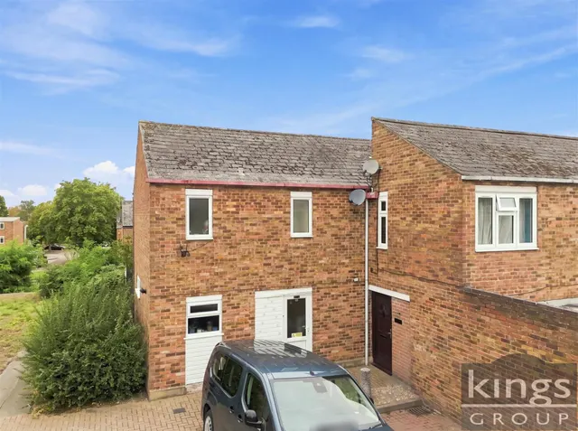 Brockles Mead, Harlow, photo 1