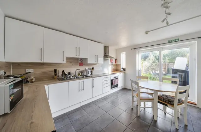 Helford Place, Fishermead, MK6, photo 2