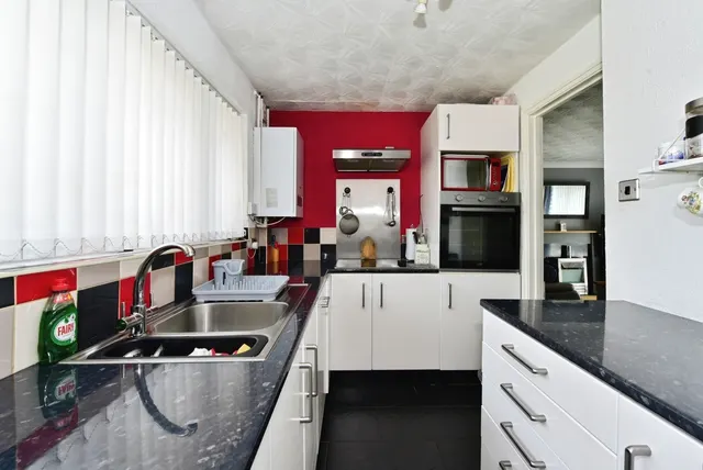 Photo 2 — Stradbroke Road, Sheffield, South Yorkshire, S13
