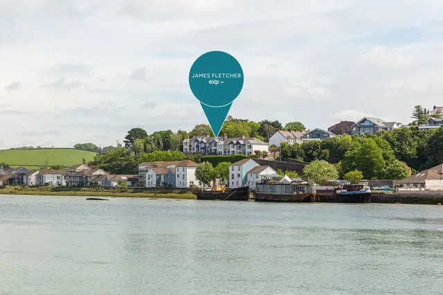 Photo 3 — Salterns Terrace, Bideford