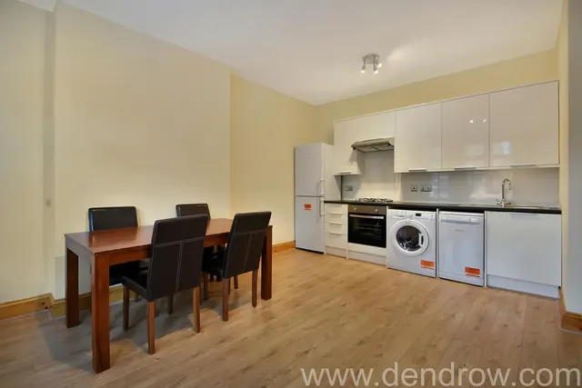 Photo 3 — Essendine Road, London, W9 2LU