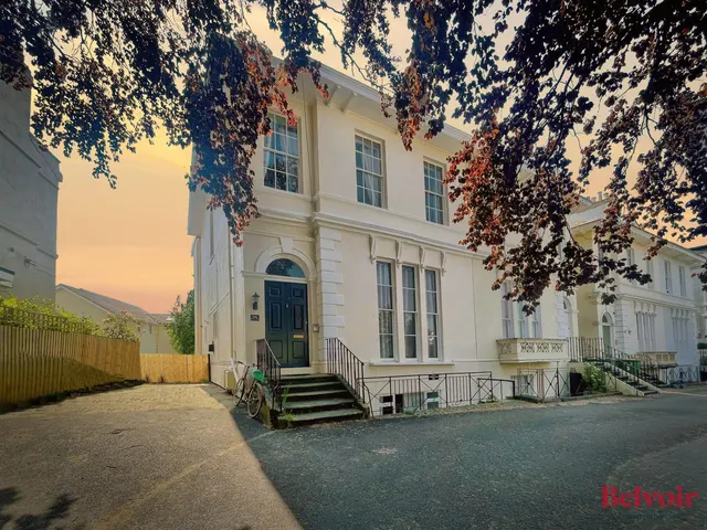 Malvern Place, Cheltenham, GL50, photo 1