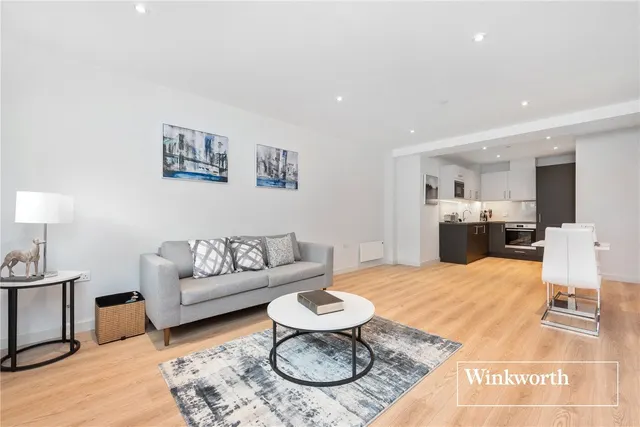 Shakespeare Road, London, N3, photo 1
