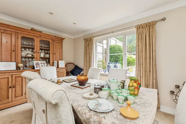 Photo 3 — Fen Court, St. Leonards-On-Sea