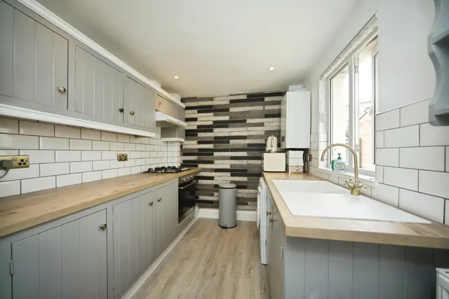 Albemarle Road, Taunton, TA1, photo 2