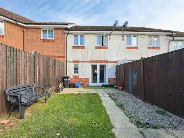 Percivale Road, Yeovil, BA21, photo 2