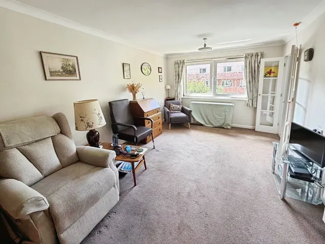Photo 2 — Ewell Road, Surbiton, KT6