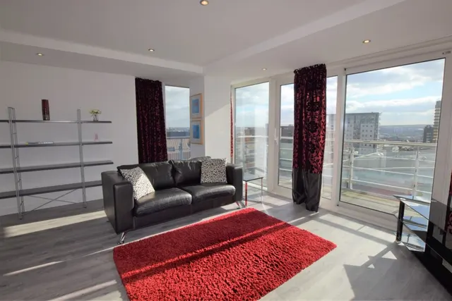 Albion Street, LS2, photo 3