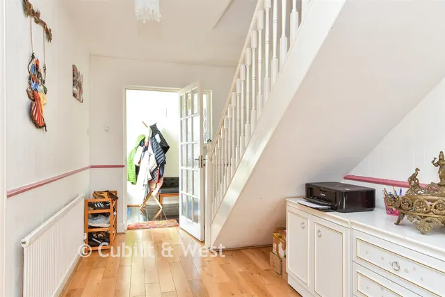 Loxwood Avenue, Worthing, BN14, photo 2