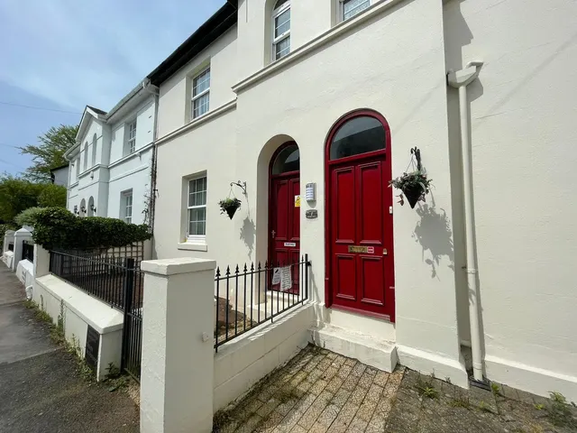 Babbacombe Road, Torquay, TQ1, photo 1