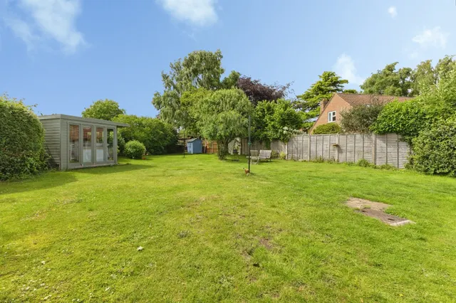 Photo 3 — Broom Avenue, Hellesdon, Norwich