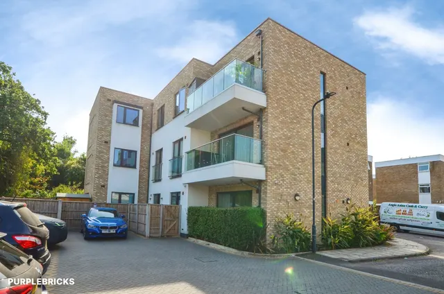 Rayners Close, Wembley, HA0, photo 1