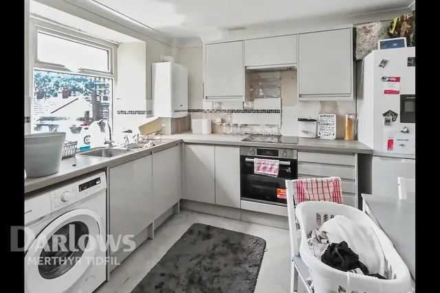 Jubilee Road, New Tredegar, photo 2