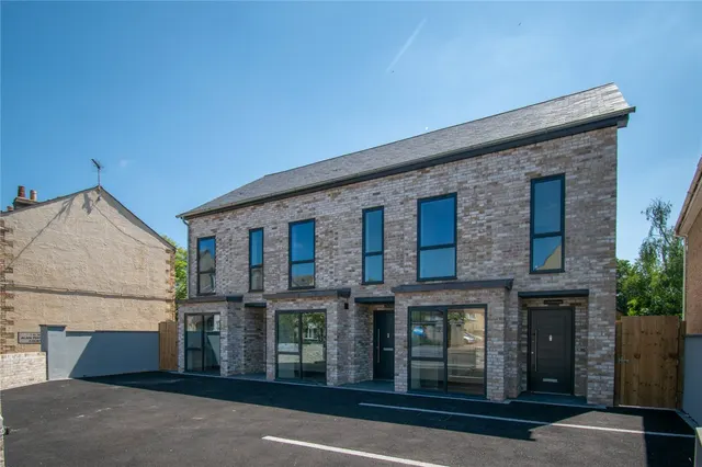 High Street, Chesterton, CB4, photo 1