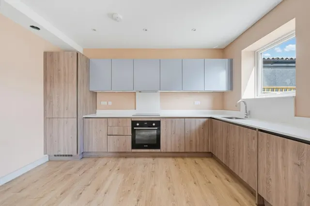 Rothbury Row, Isleworth, TW7, photo 2