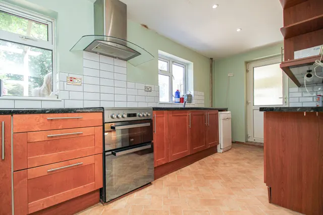Photo 3 — Pyestock Crescent, Farnborough, GU14 9SN